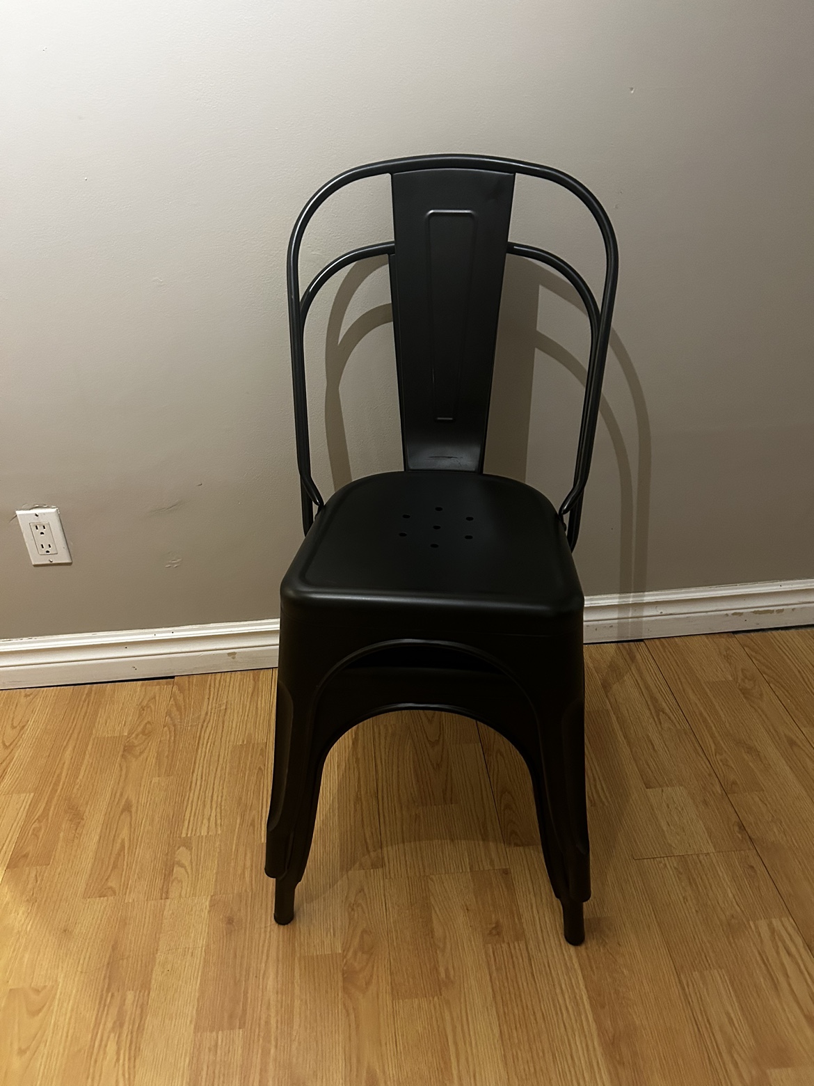 Metal Chairs - photo 2