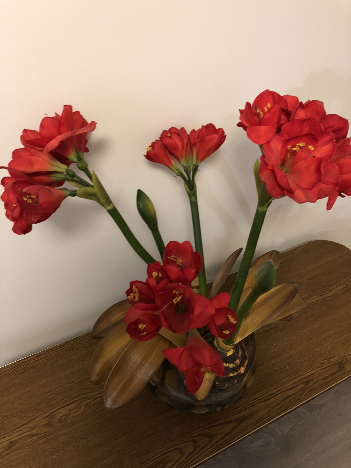 Faux decor flower with vase - photo 3