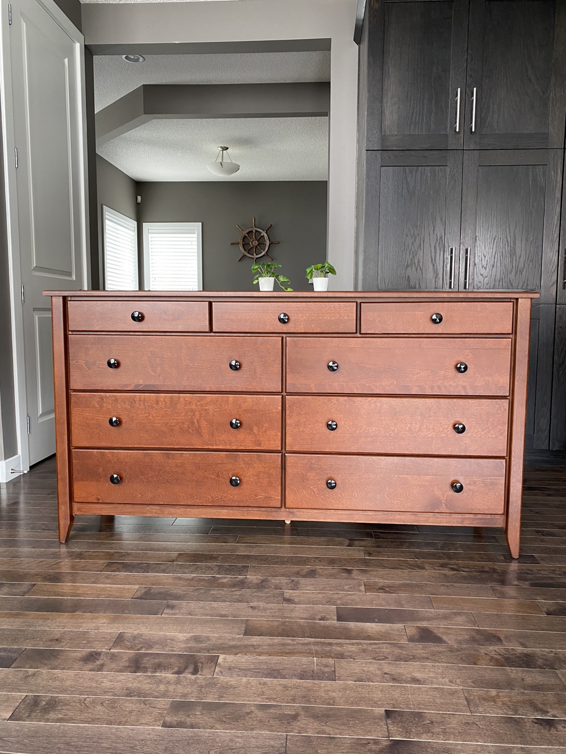 🏆 Awesome refurbished large drawers / dressers thumbnail
