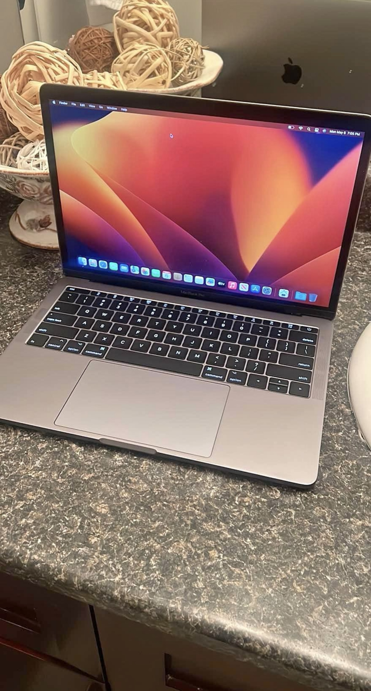 MacBook Pro 2017 Bundle With AirPods Pro! - photo 4