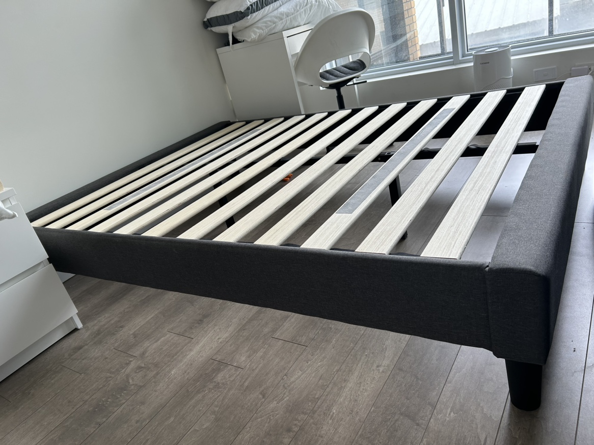 Mattress and bedrame - photo 3