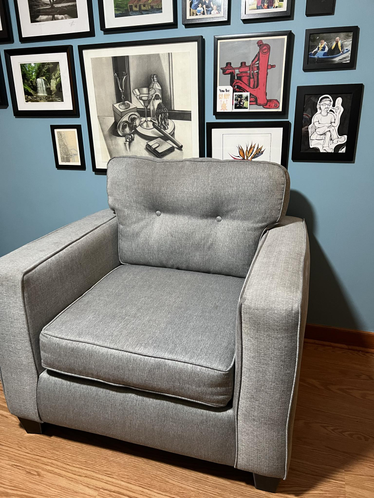 couch and chair set - photo 2