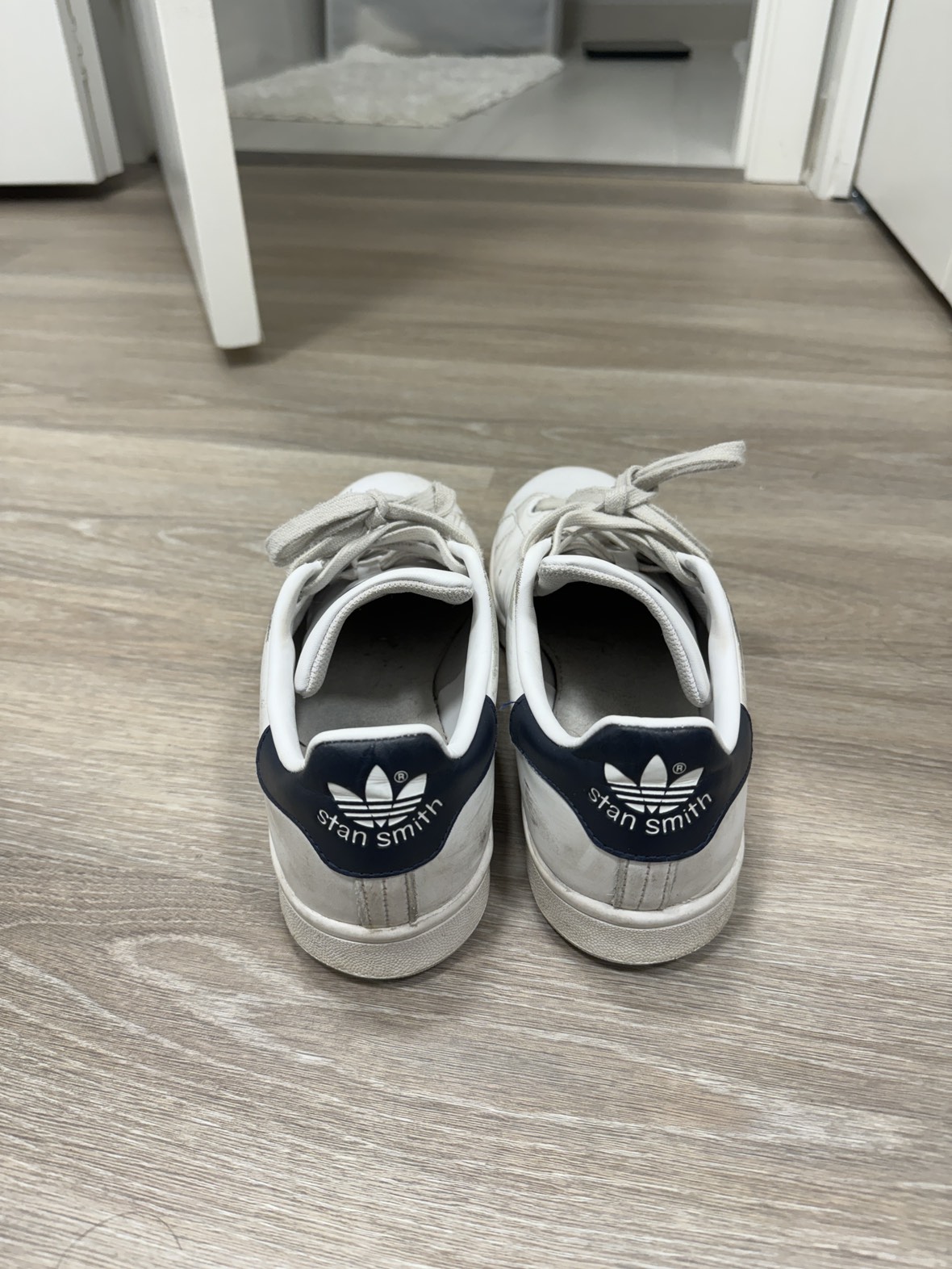 Adidas Stan Smith Men Size 8.5 image indicator(2)