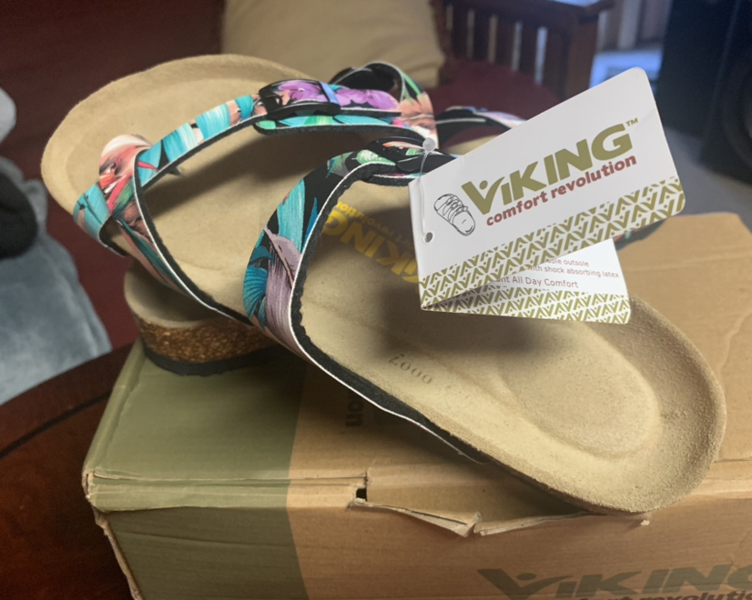 Brand New Ladies Sandals ~ Size 10 thumbnail