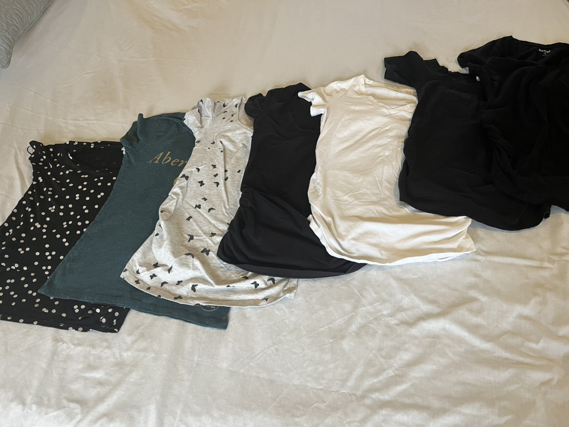 Maternity Clothing Bundle thumbnail