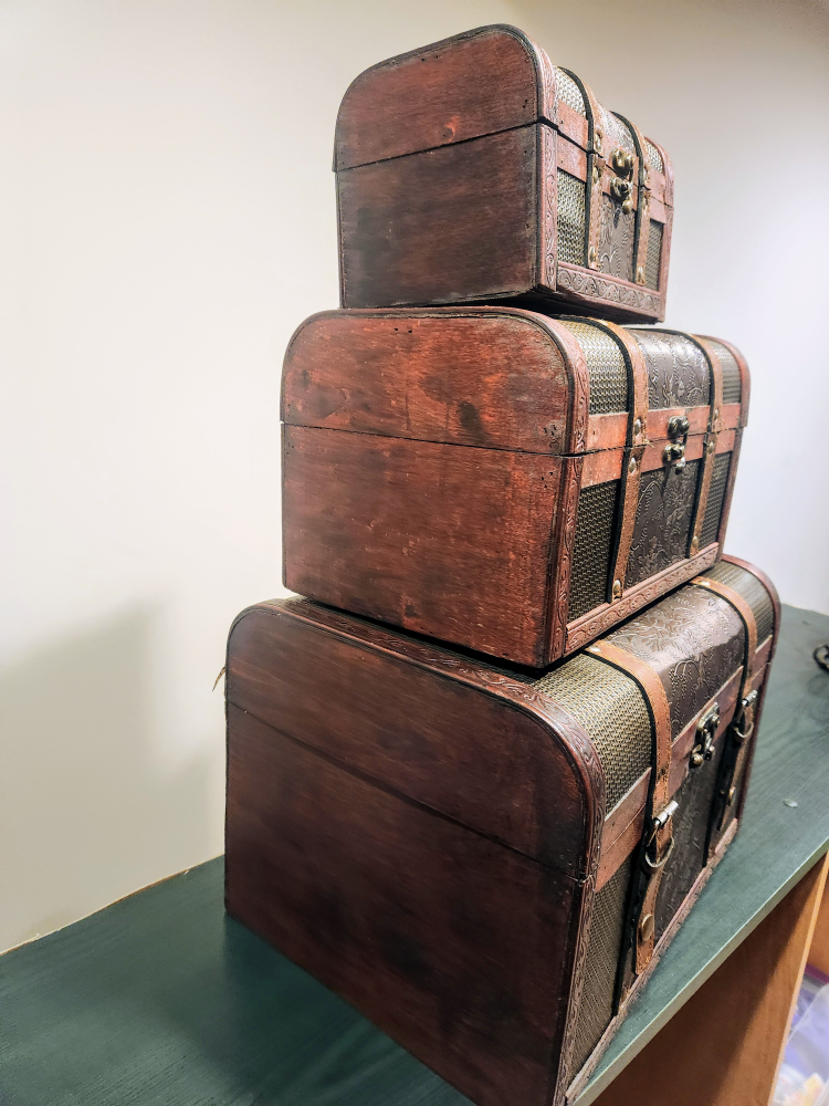 Antique Decorative Treasure Chest boxes- Set of 3 **NEW** - photo 3