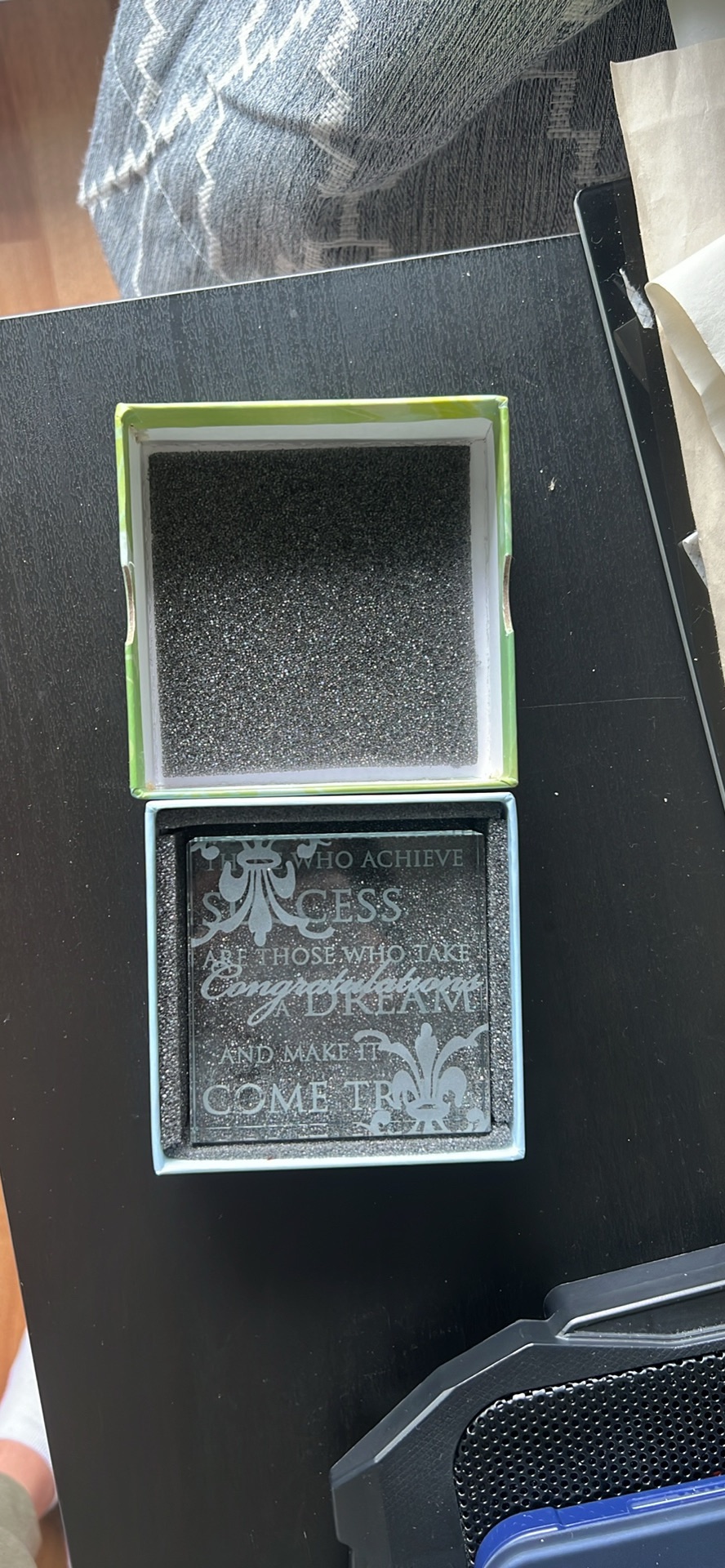 Glass paperweight decoration/ gift image indicator(2)