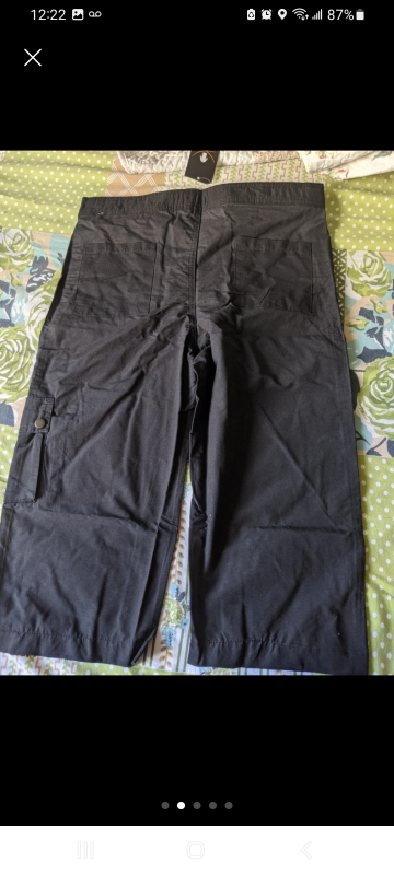 brand new men3/4 shorts image indicator(2)