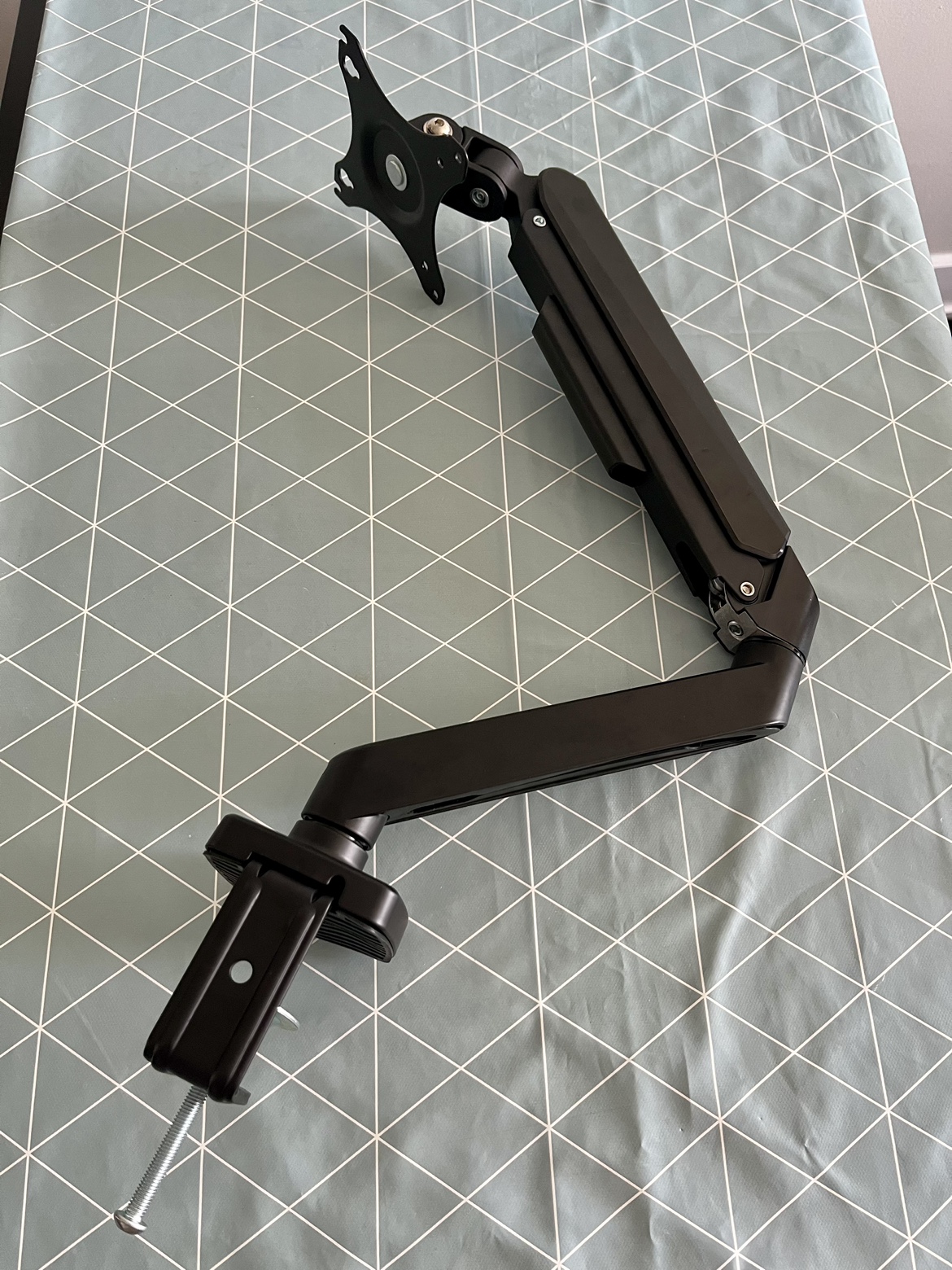 Vevor single monitor arm thumbnail