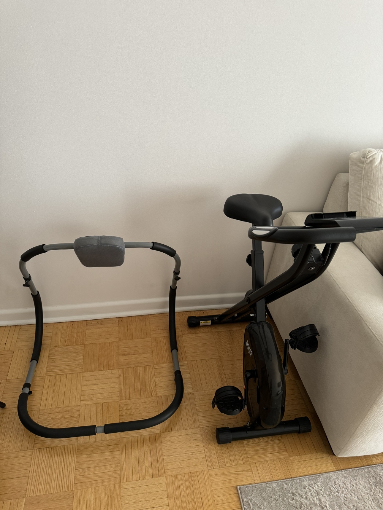 Everlast collapsible exercise bike + Unisex Adult Ab Trainer - photo 5