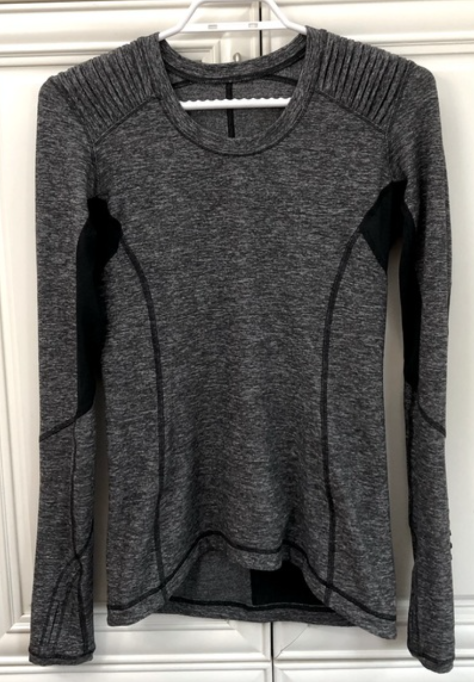 Lululemon long sleeve top image indicator(3)