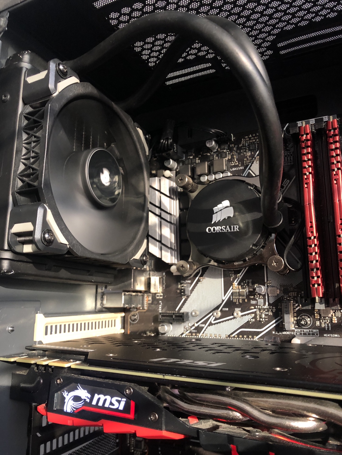 Gaming PC+boxes | i7 8700K gtx 1080 16GB 3200MHz image indicator(3)