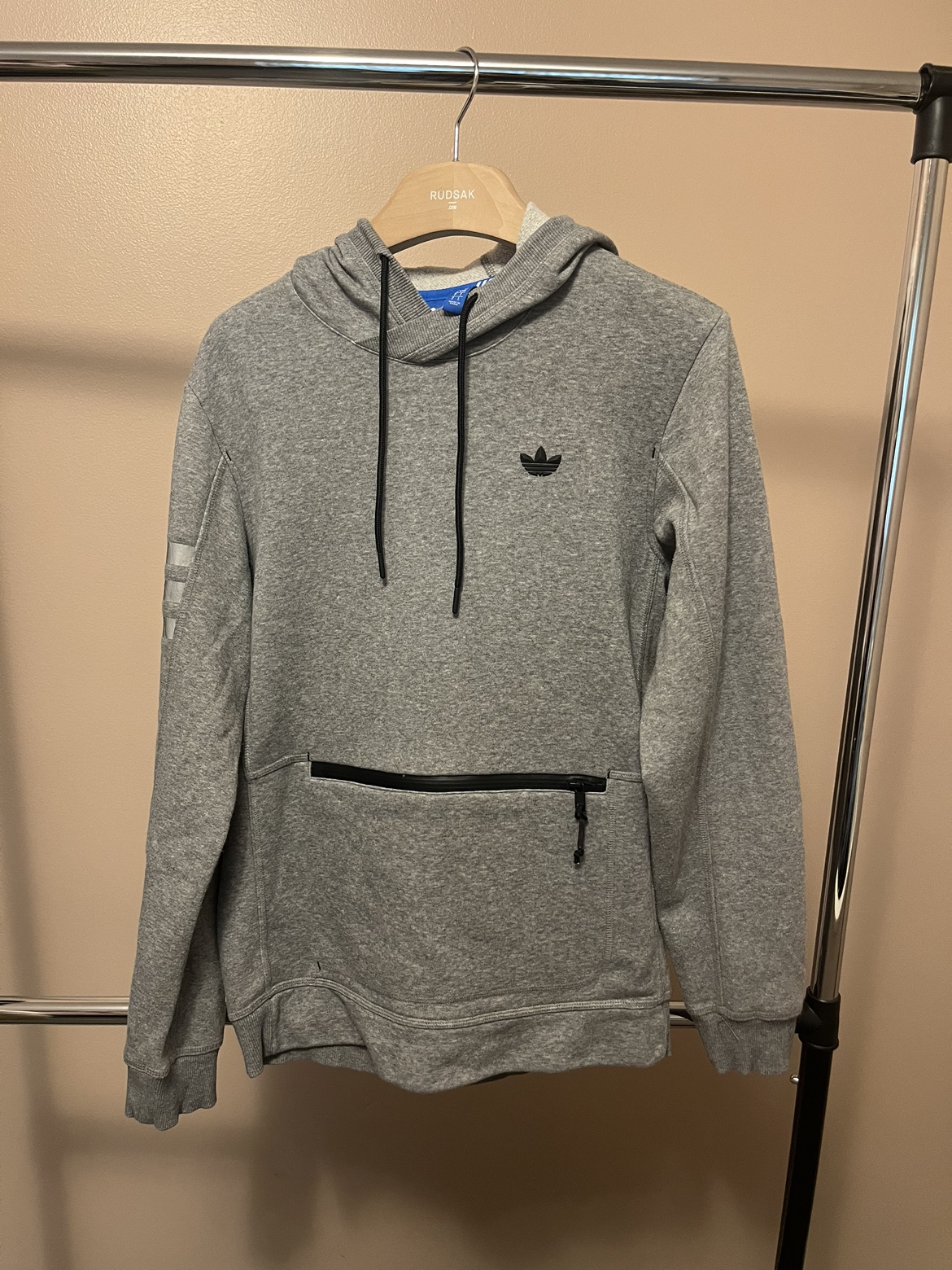 Adidas hoodie thumbnail