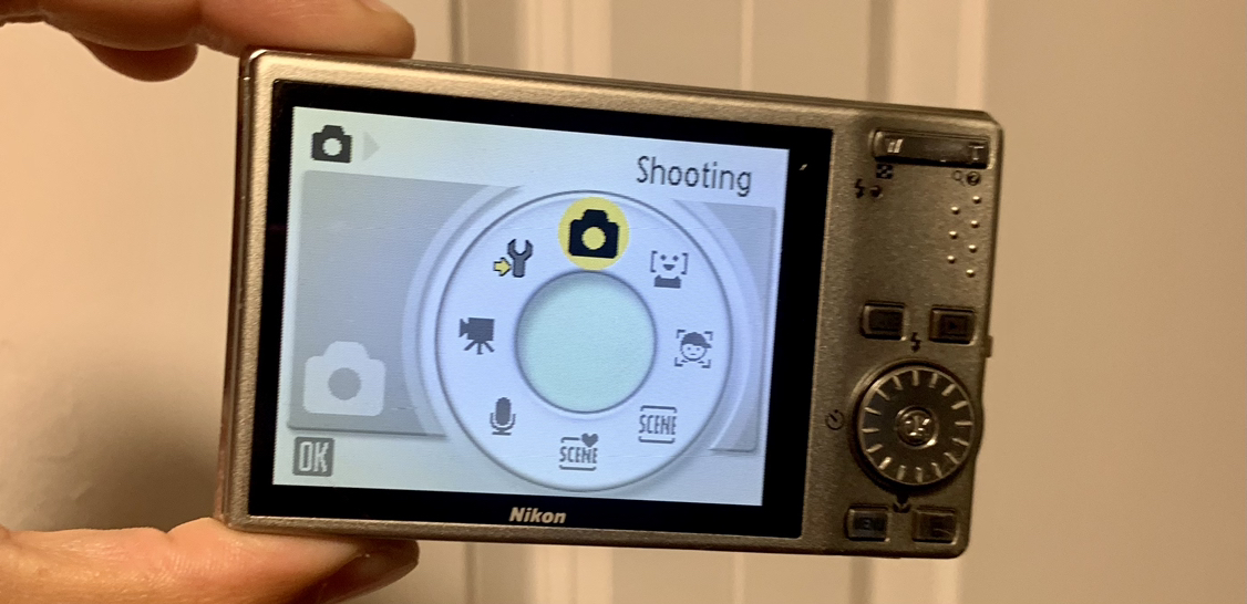 Nikon COOLPIX S610 10.0MP Digital Camera 4X Optical Zoom image indicator(3)