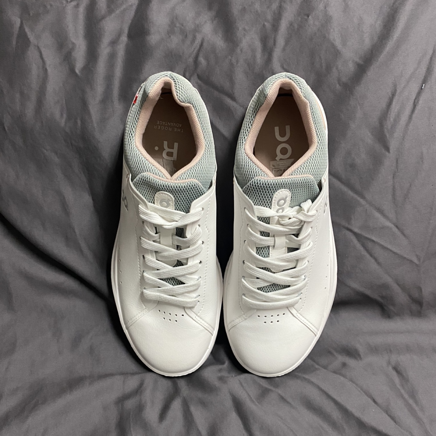 On Roger Advantage Shoes - Size 7.5 - photo 4