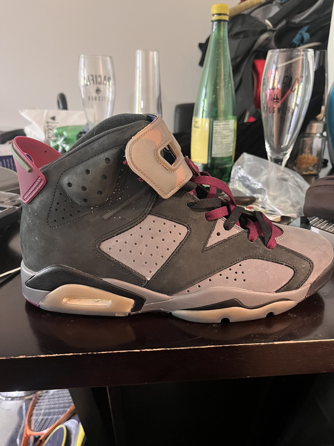 Nike air thumbnail