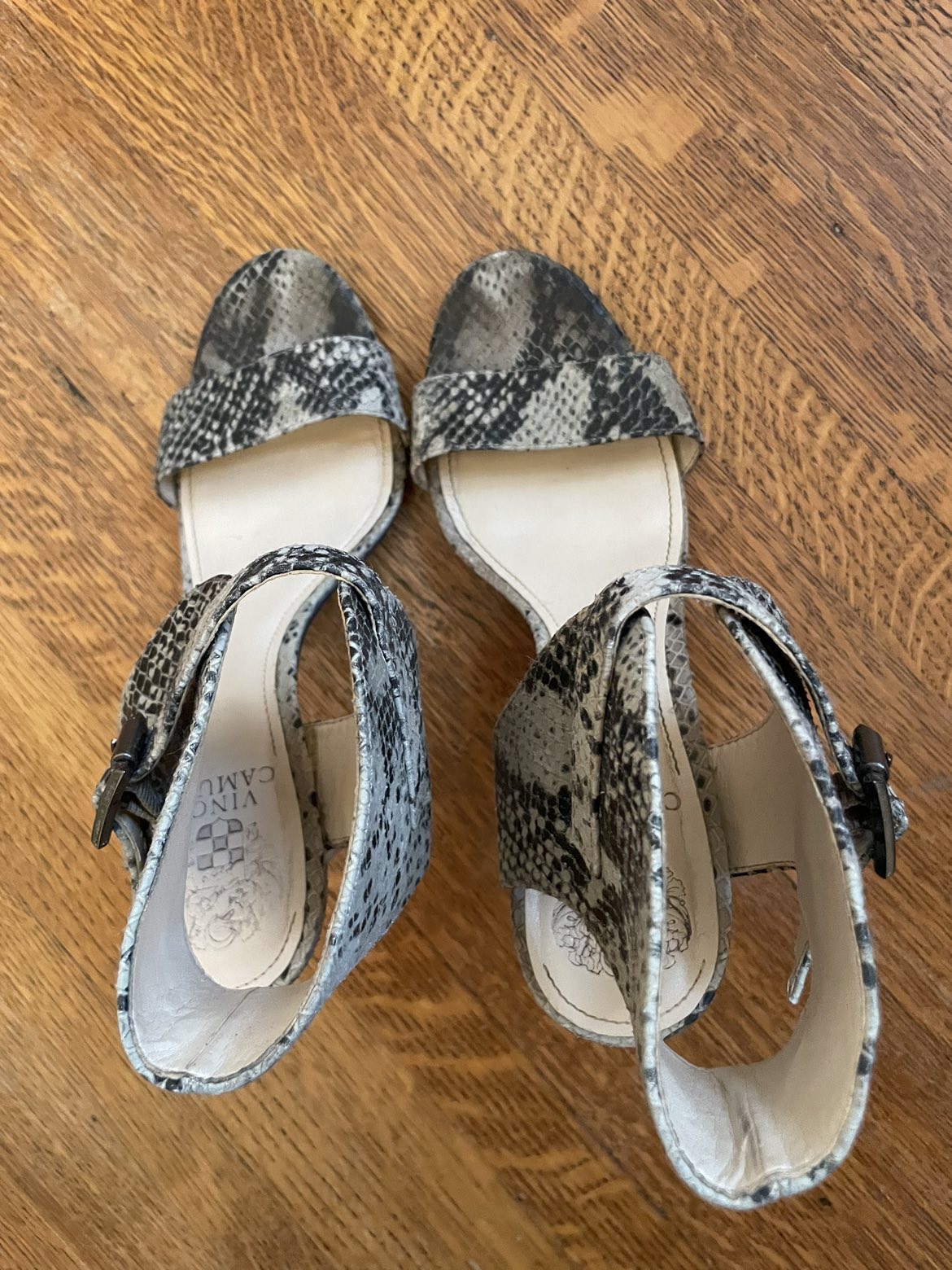 Leather Vince Camuto heels image indicator(4)