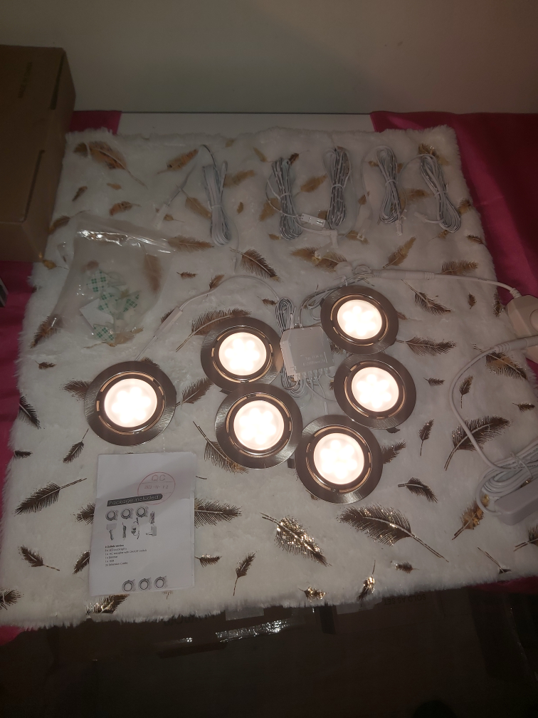 Cabinet lights thumbnail