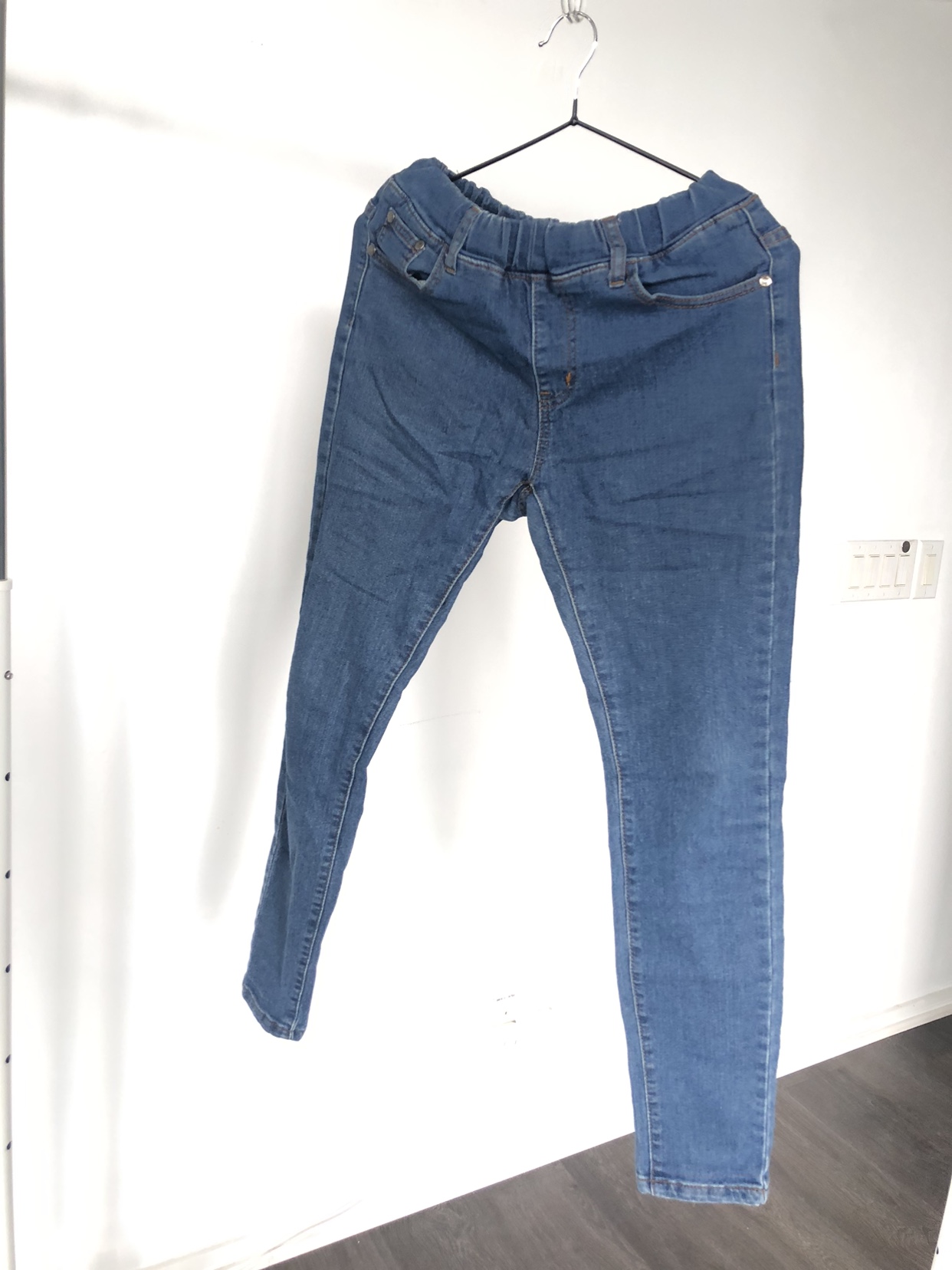 jean thumbnail