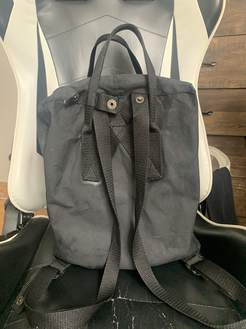 Black FJALLRAVEN backpack. - photo 2