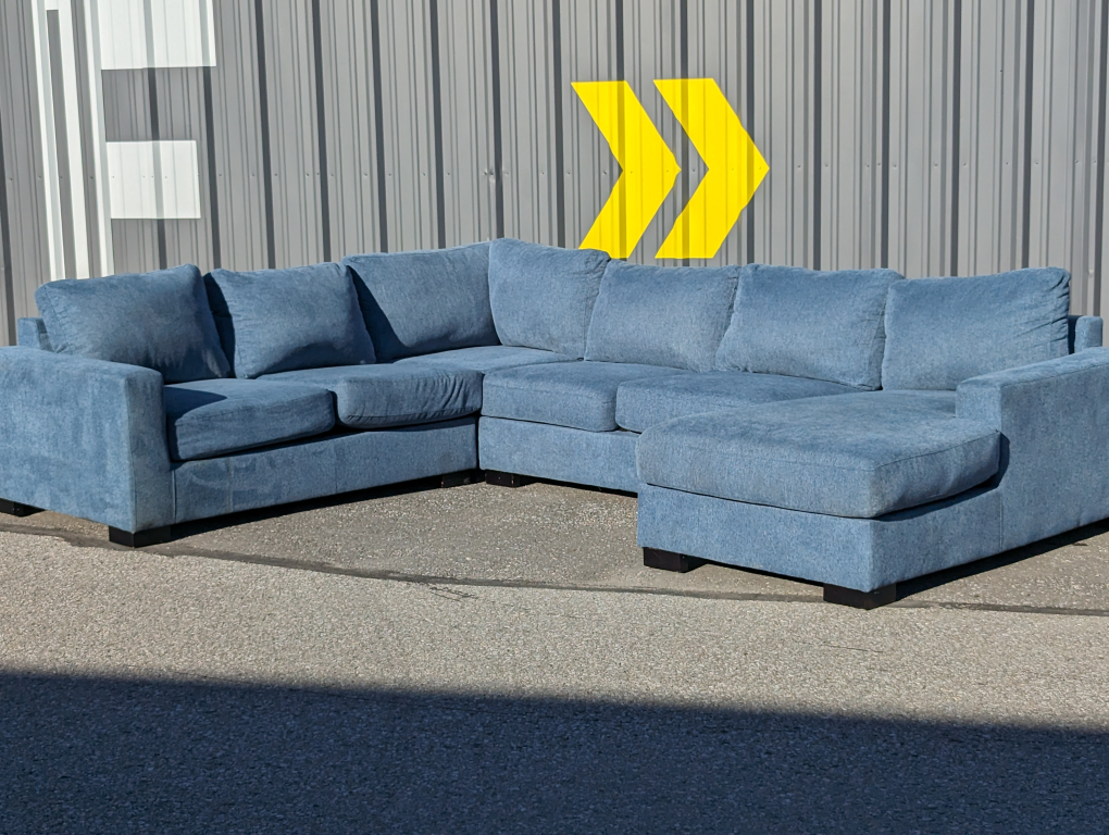 Free Delivery - Structube U-Shape Sectional Couch/Sofa