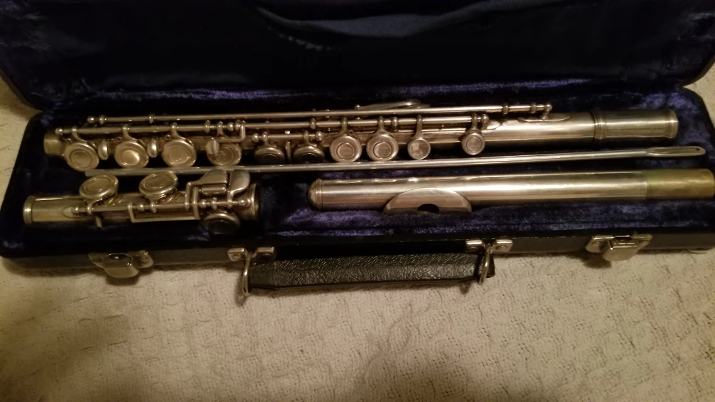 Armsrong vintage flute thumbnail