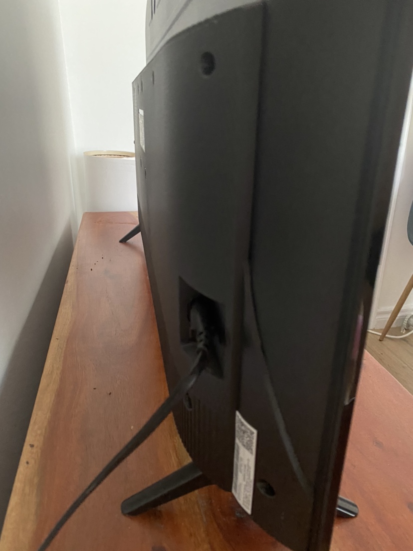 Smart TV 40” / TCL RokuTV - photo 3