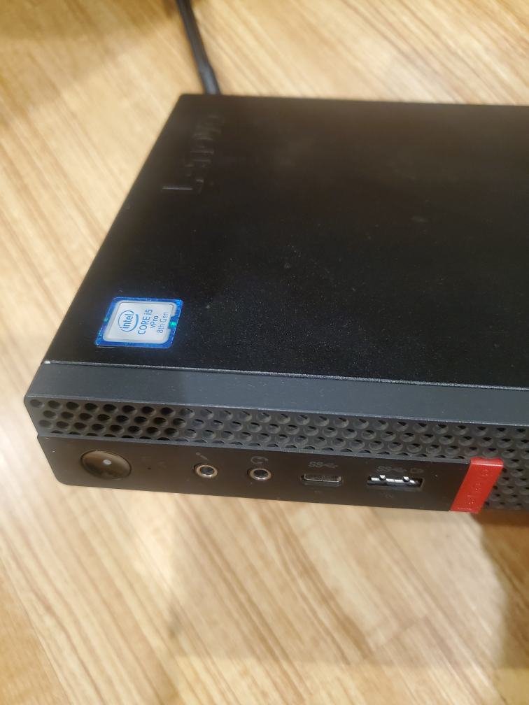 Lenovo tiny PC with 22" monitor - photo 4