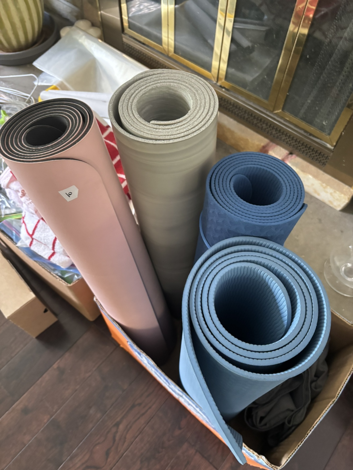 Various quality yoga mats starting at $5 - photo 2
