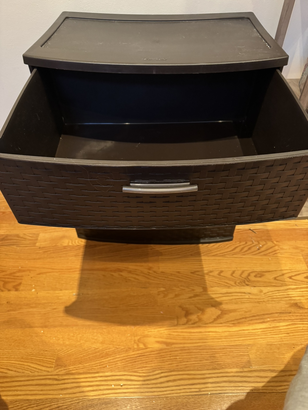 Plastic drawers