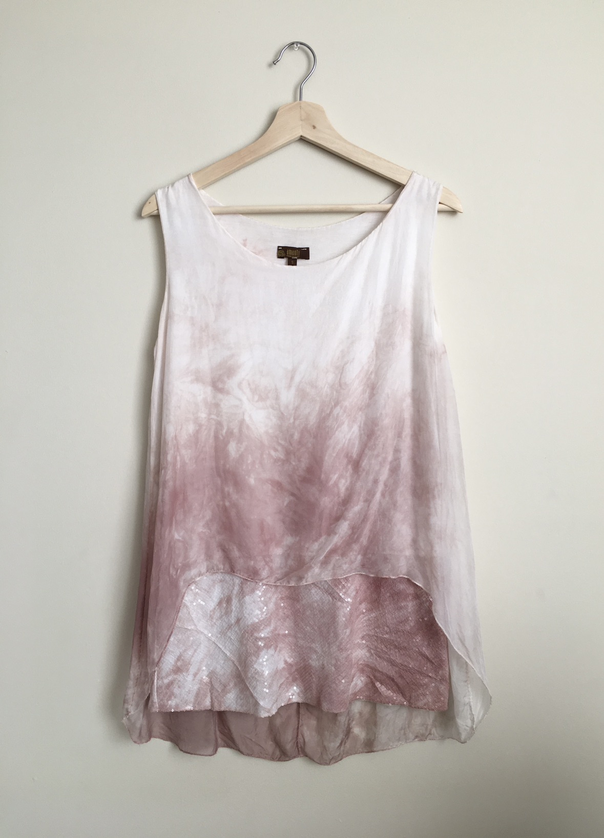 Silk layered sleeveless blouse • size S • Amanti • made in Italy image indicator(2)