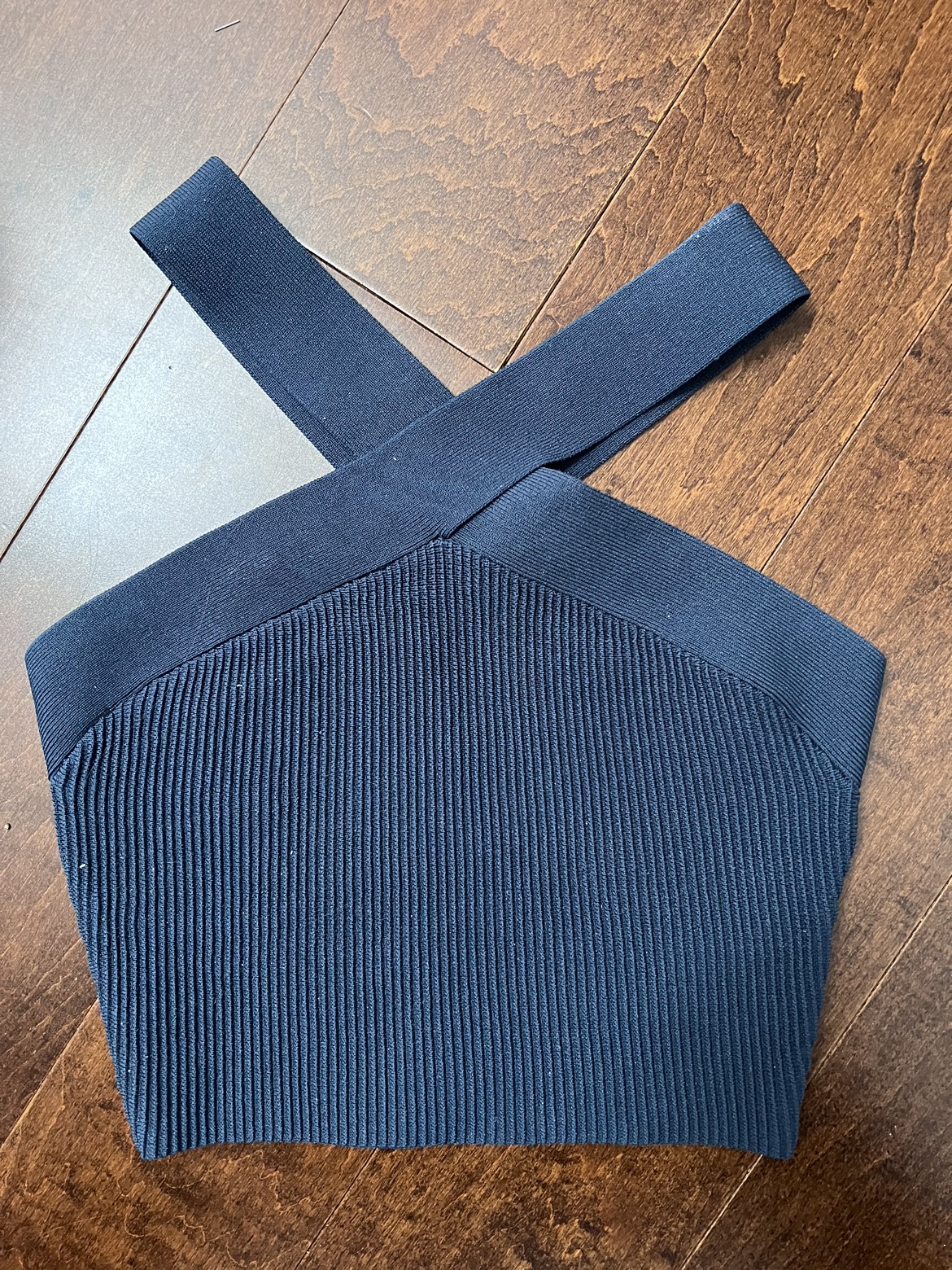 Aritzia Sculpt Knit across Cross top