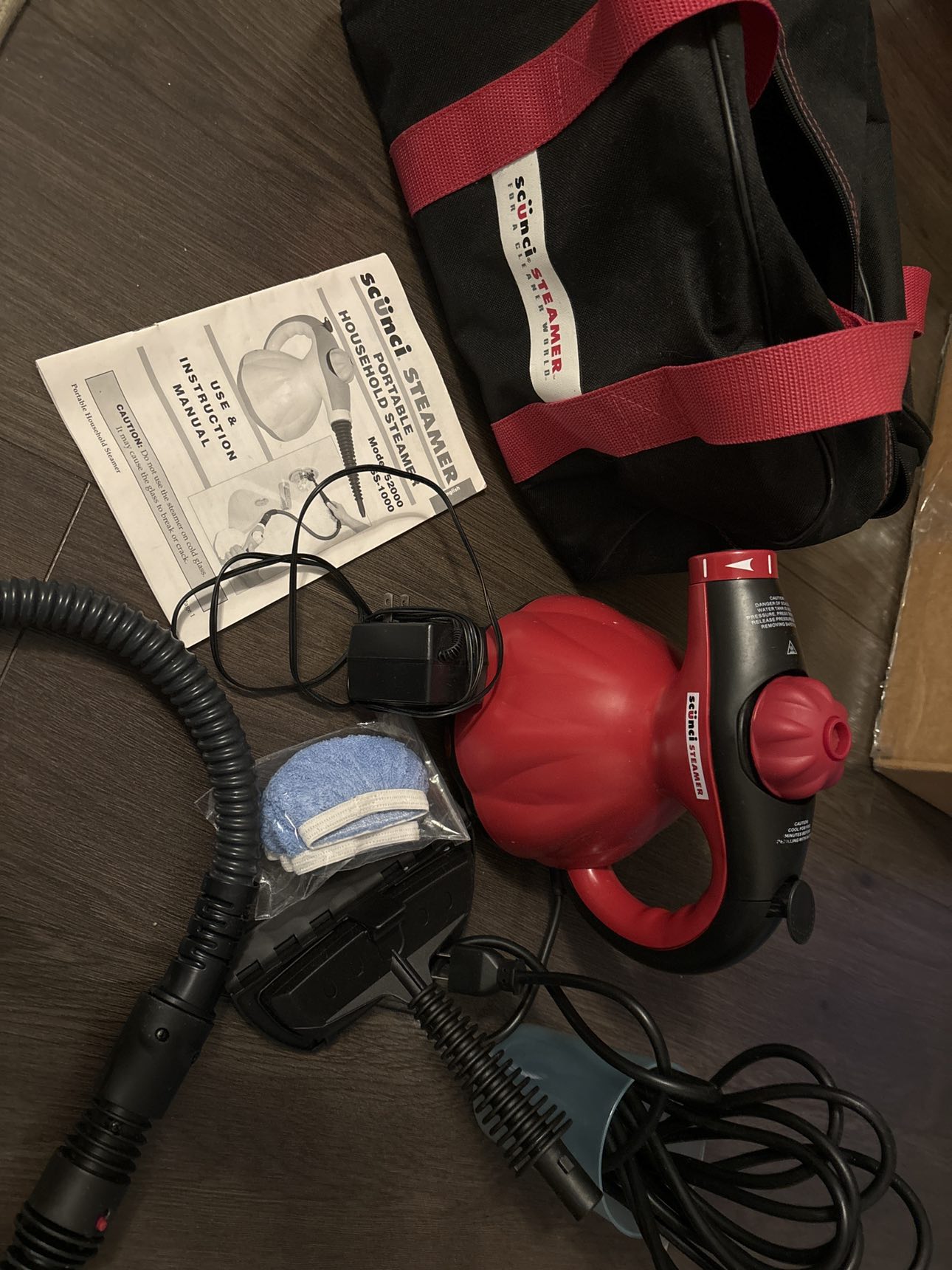 Scunci Portable Household Steamer - photo 3