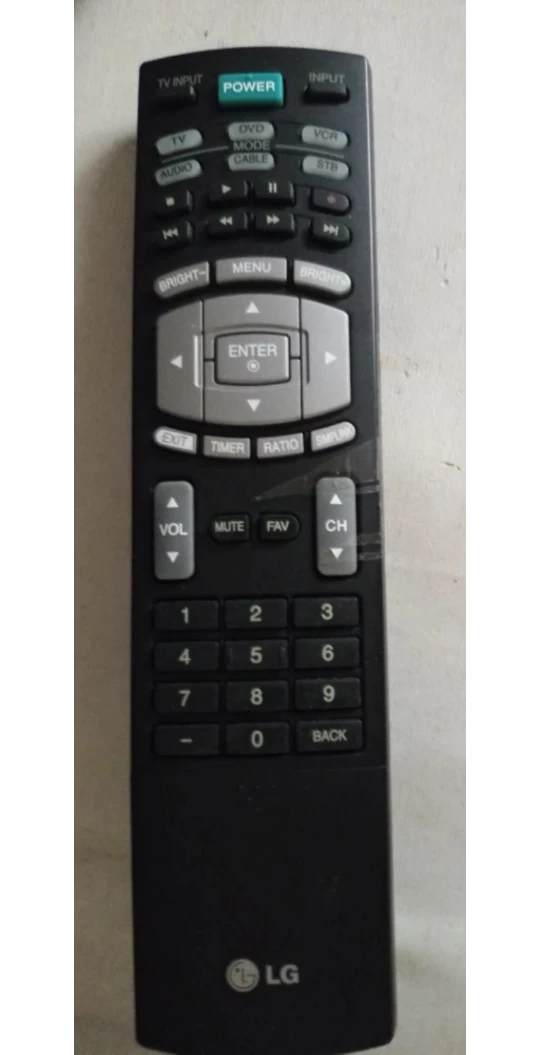 LG 37" LCD TV image indicator(3)