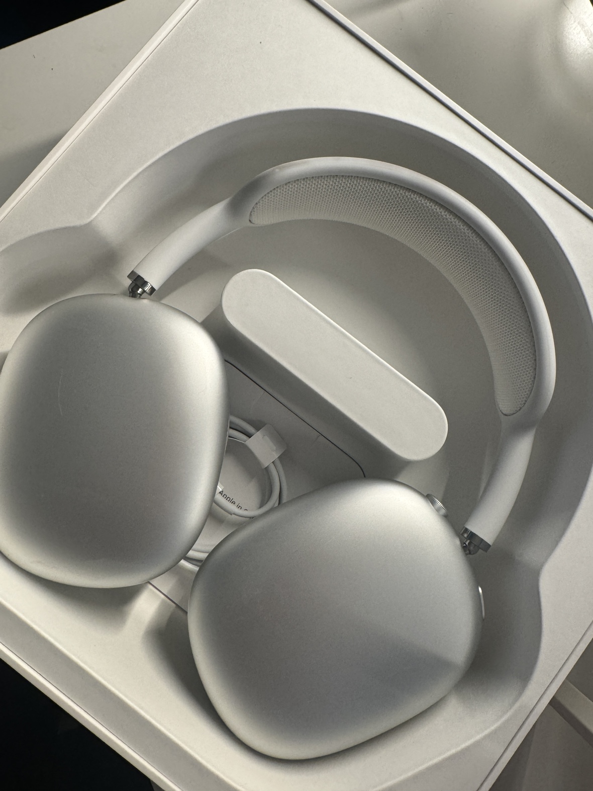AirPods Max silver with apple care plus