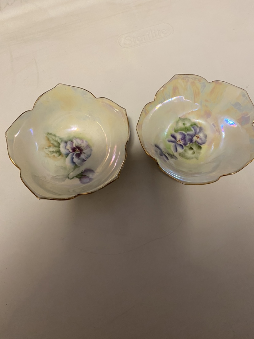 Vintage Candy/ Jewellery Dish image indicator(3)