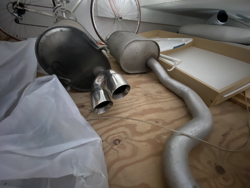 C6 Chevrolet Corvette OEM Mufflers - photo 2