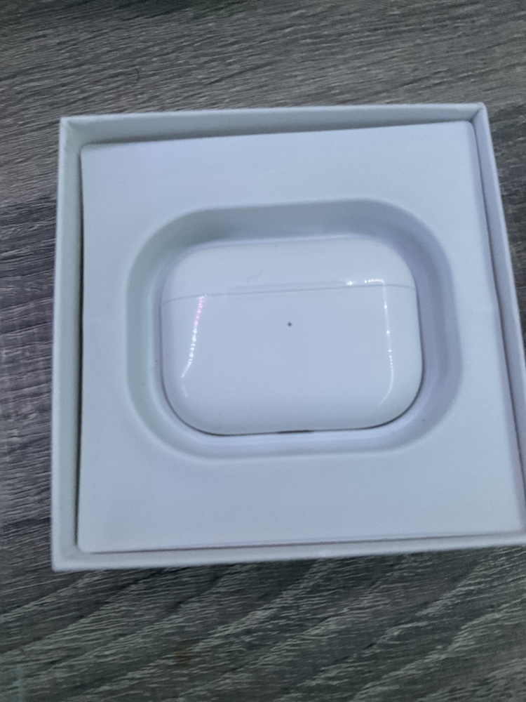 Airpod pro 1st gen new - negotiable - photo 2