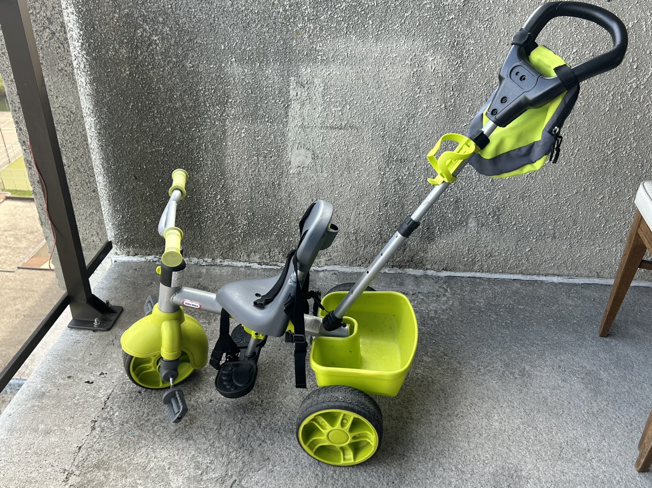Sleek Green and Black Child's Tricycle - photo 3