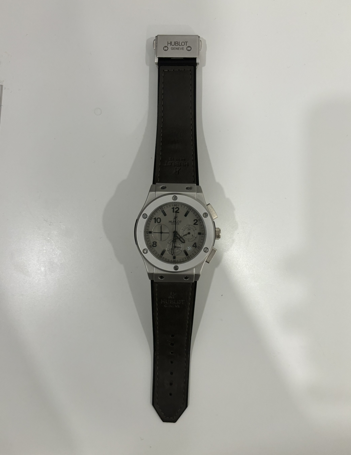 Hublot Geneve (BigBang) Luxury Men’s Watch thumbnail