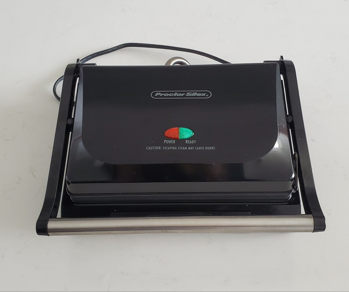 Sandwich maker