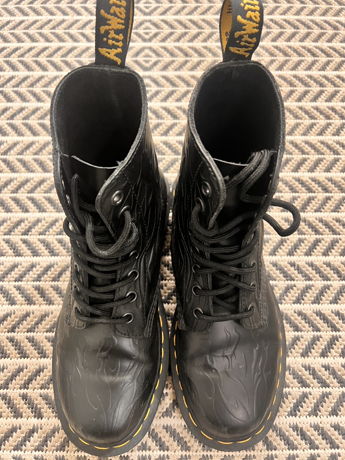 Dr.Martens 1460 Flames emboss