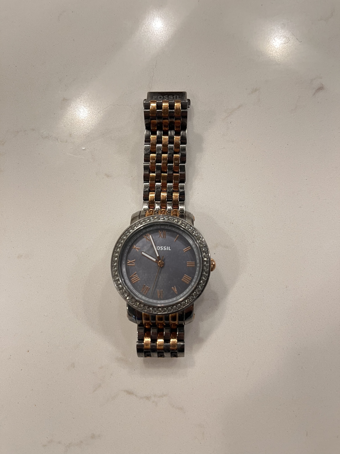 Fossil Emma two tone watch image indicator(2)