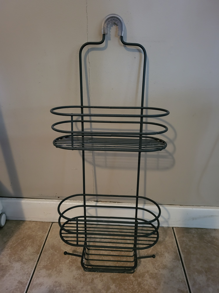 FREE - Shower caddy #freecycle thumbnail
