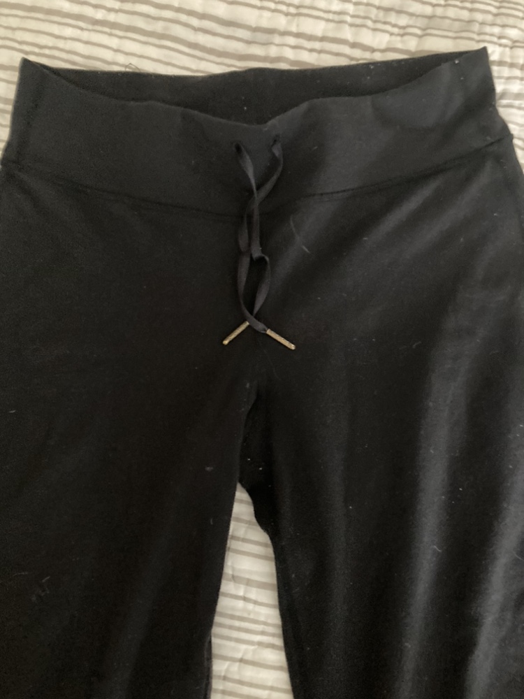 Lululemon Casual Capri Yoga Pants 6/M image indicator(2)