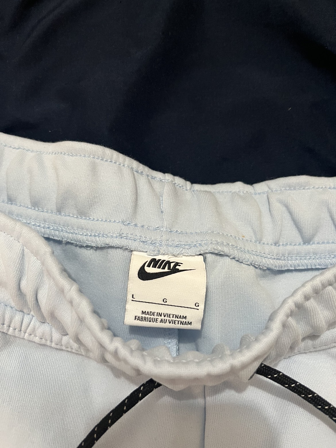 Nike tech shorts - photo 3