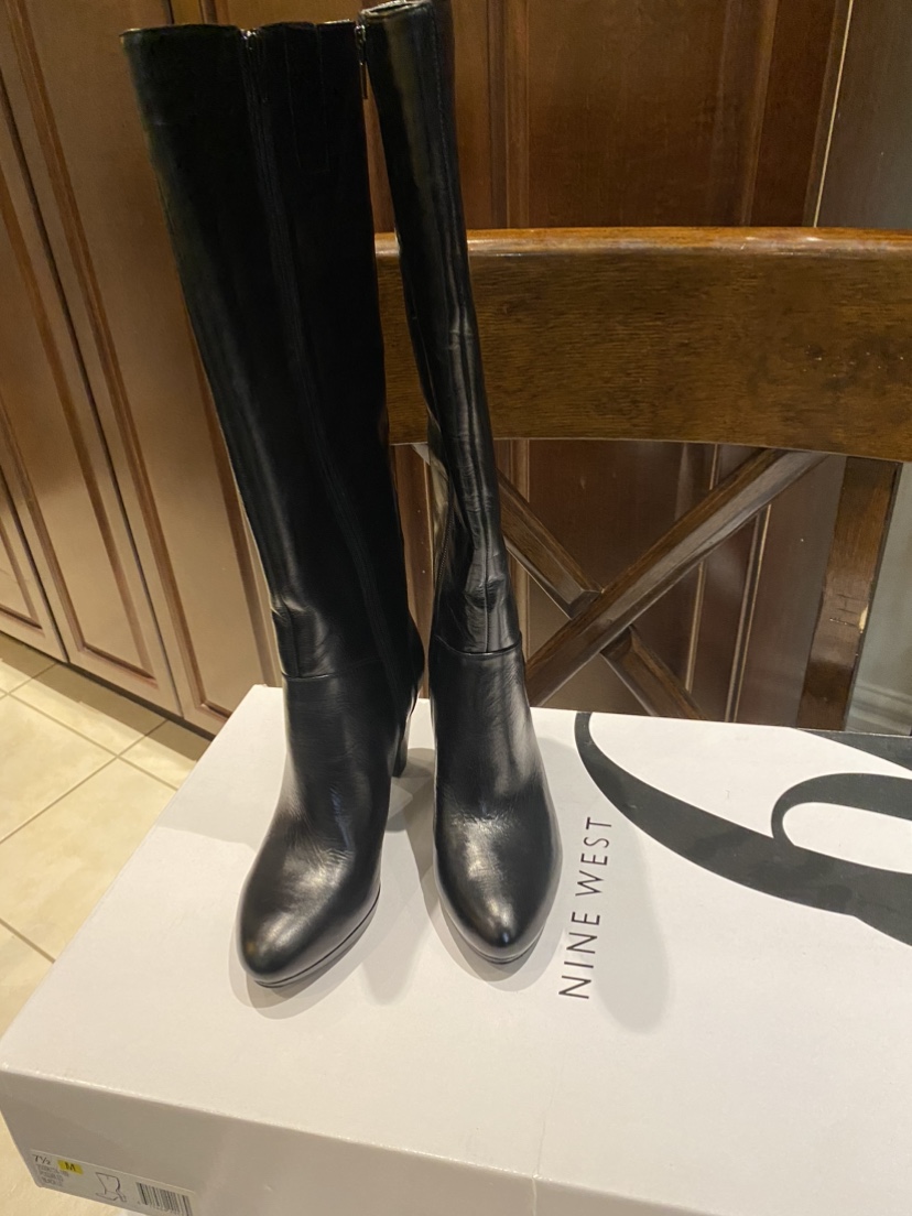 Knee high boots image indicator(3)