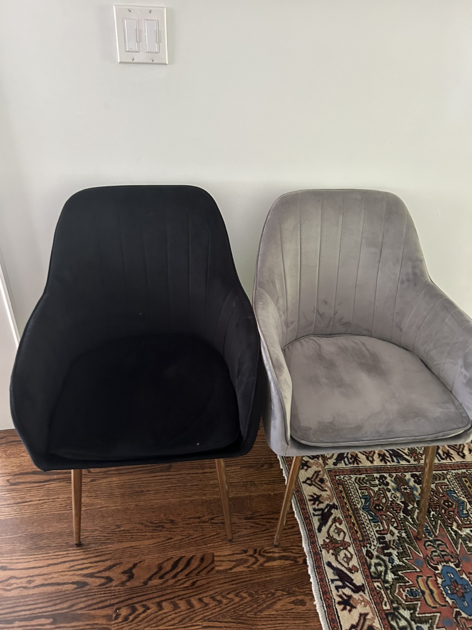 6 dining chairs. image indicator(2)