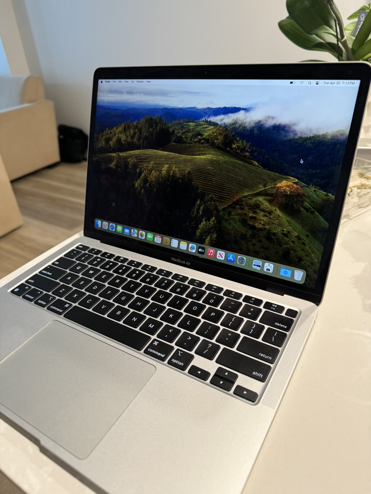 MacBook Air 2020 13.3 in - photo 4