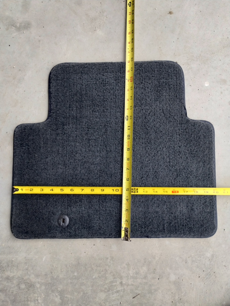 Car mat set for Santa Fe 2013  + other types/years. - photo 2